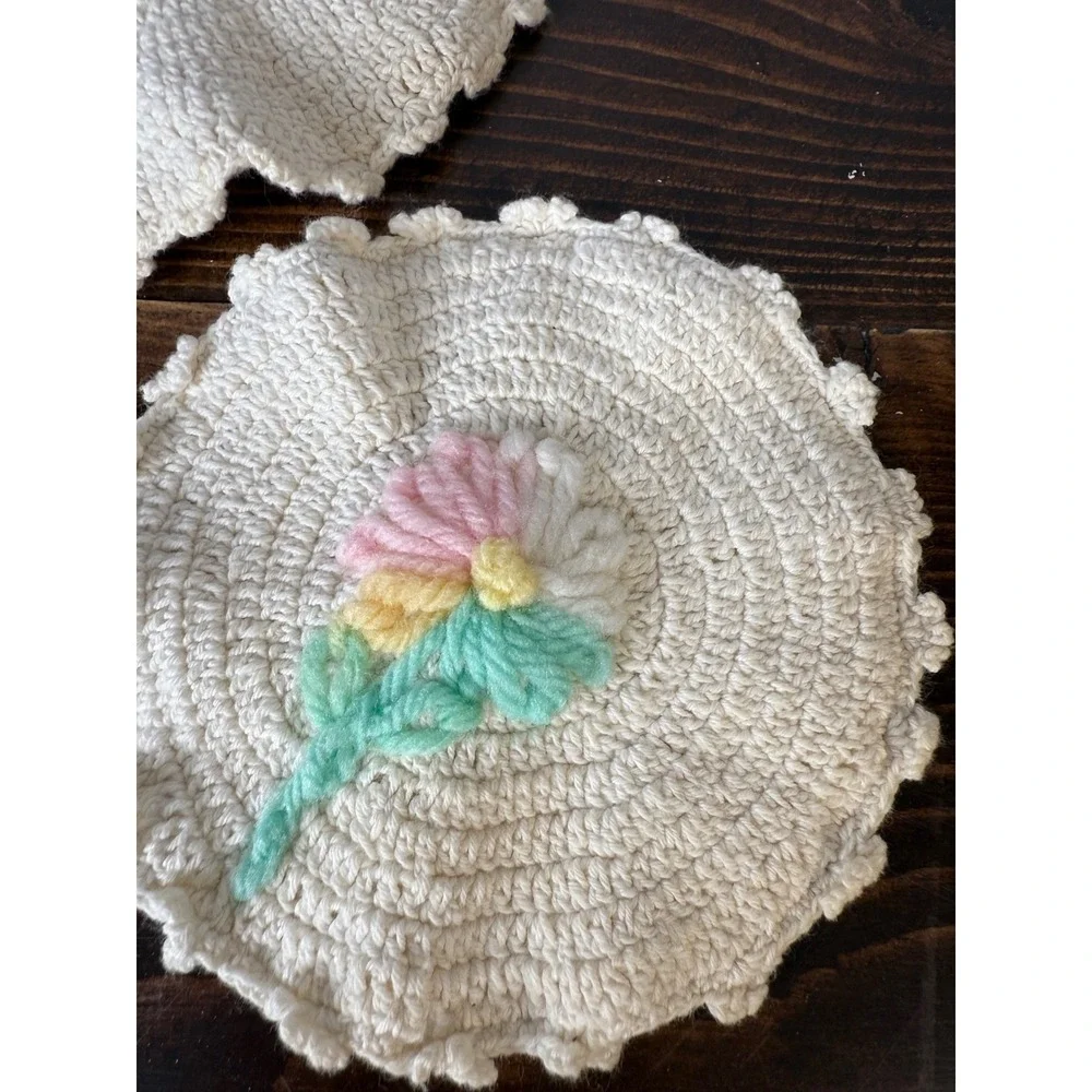 Set of‎ 3 Vintage Crochet Flower Applique Coasters Cottagecore Farmhouse Decor